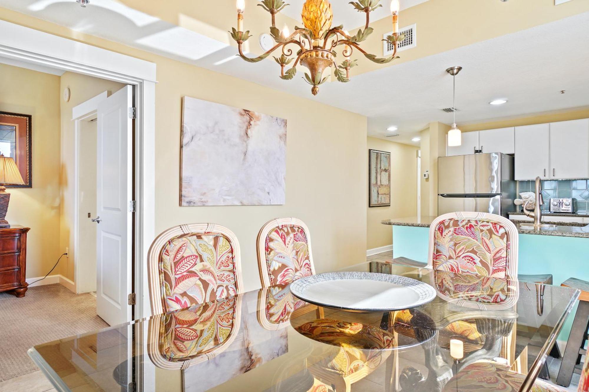Grand Panama Beach Resort Pet Friendly Rentals By Panhandle Getaways Panama City Beach Room photo