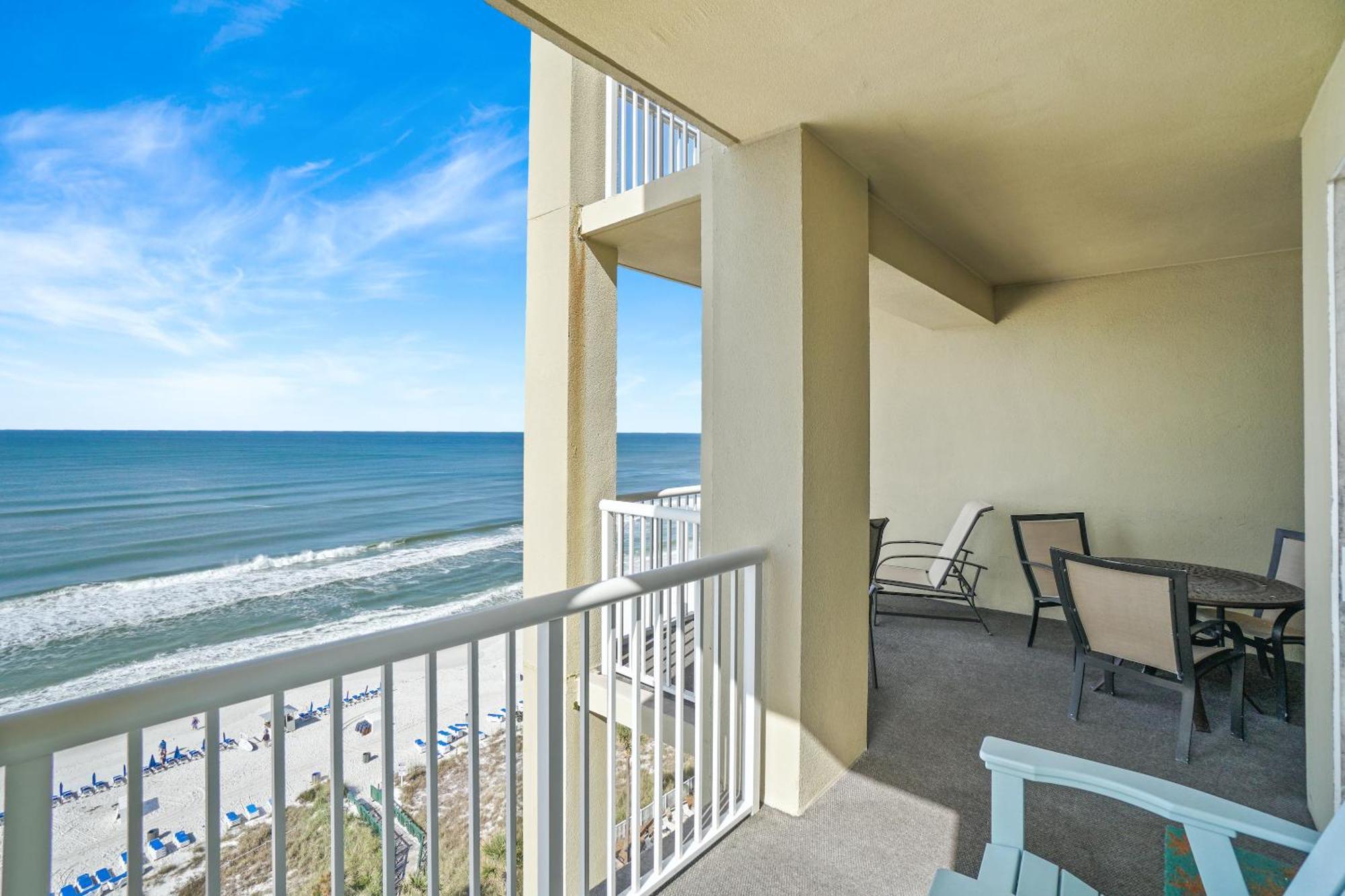 Grand Panama Beach Resort Pet Friendly Rentals By Panhandle Getaways Panama City Beach Room photo